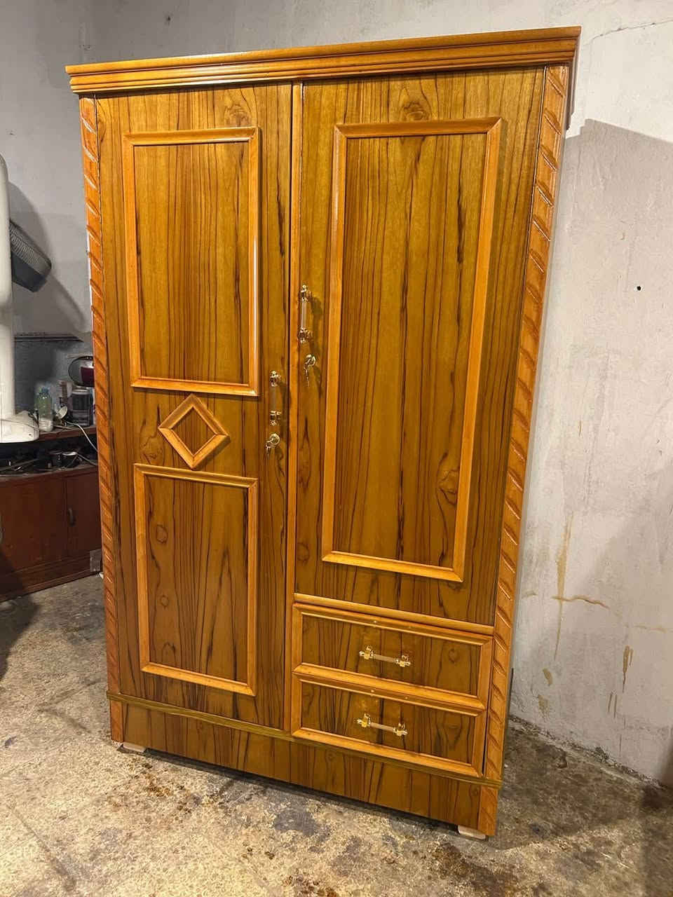 كنتور للبيع فصال حديث (جديد )👌🏻🔥
2 باب صاج 5 ملم زان فصال شغل توصي ثقيل مو تجاري ضهر الكنتور  جمبر مرفوع عن الارض 

للاستفسار الاتصال على الارقام
اسيا 📞(***********)
كورك📞  (***********)
عنواننا
الحدباء معرض عمار ابو حمزه قرب كماليات سند ❄️⭕️
مستعدون شراء الغرف الصاج المستعمله والكناتير 👍🏻
