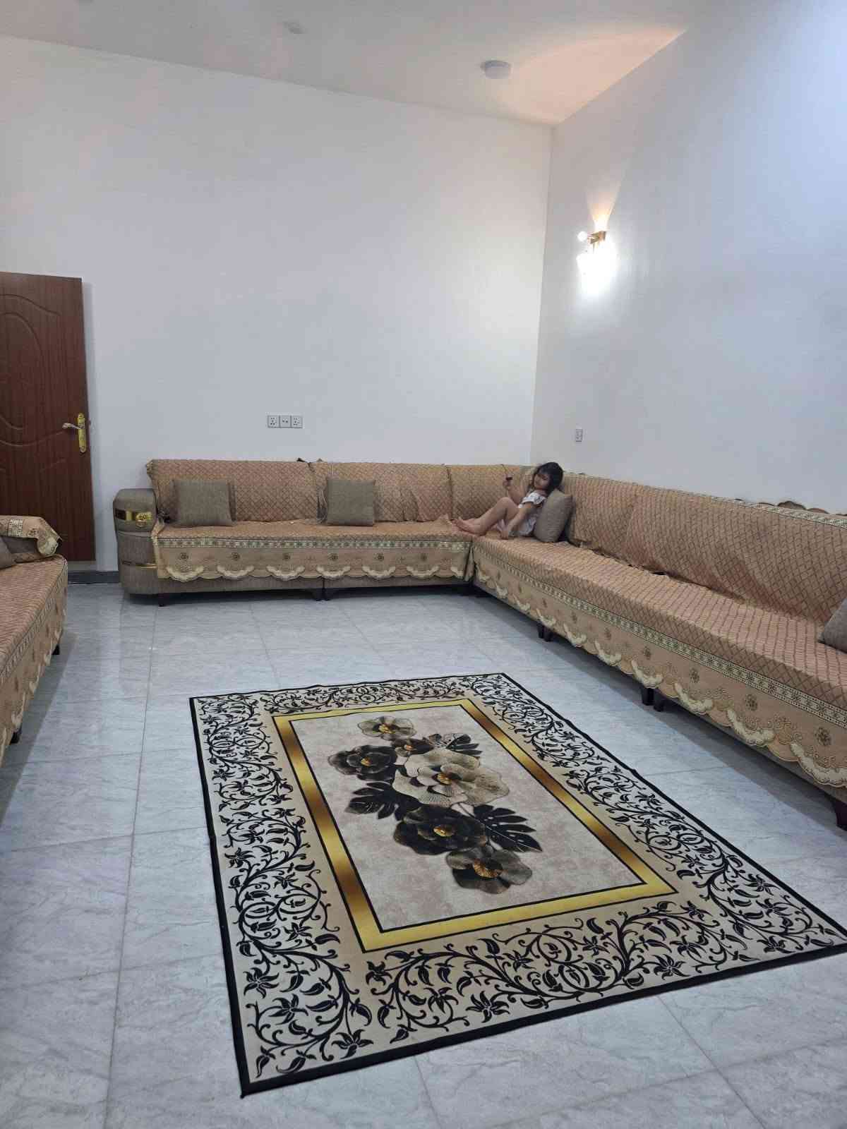 بالكوت الجديده • ٢٠٠م • غرفتين وصاله