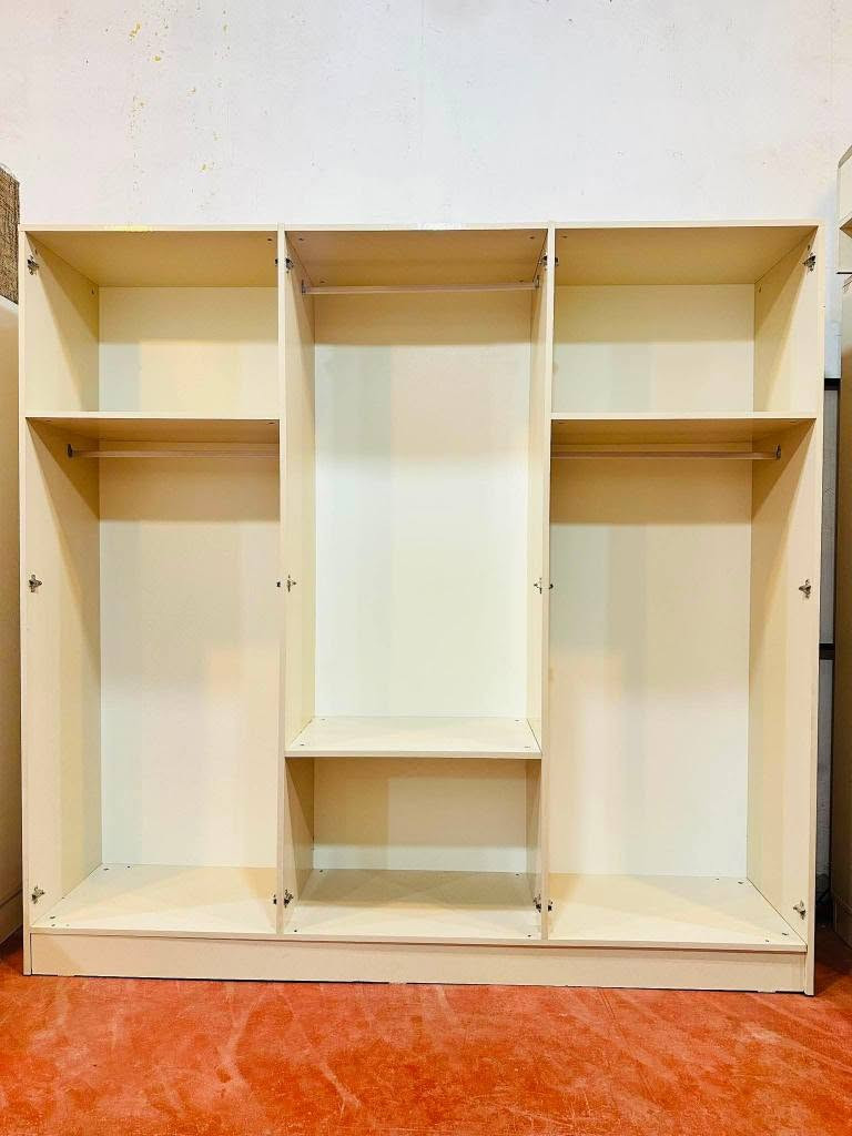 💎💗 من اجمل الغرف الاقتصادية المستخدم 6قطع 💯 نظافة 95
🚪 نظام ابواب مرتب
💸 السعر500🪛 شد مجاني نقل مجاني داخل بغداد 
*********** الحجز والاستفسار
❀يتوفر انواع الموديلات ❀ بغداد, العراق
