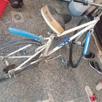 عندي c700 نضيف حاويه هذاك ليوم منزله كامل من كلشي ولايت حساس بلاد بايس...