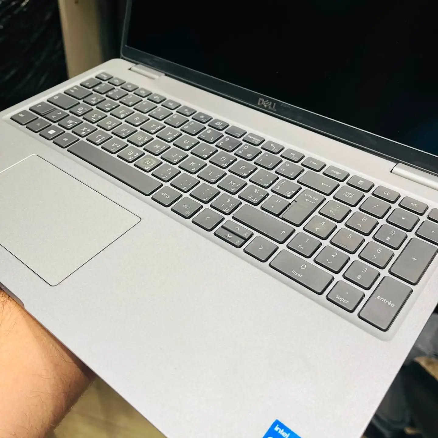 🔥 عرض مميز من عالم التقنية 🔥

💻 Dell Latitude 5530
جيل 12 بأداء قوي وتصميم أنيق، مناسب للدراسة والعمل والاستخدام اليومي.

🔹 Intel Core i5 – الجيل 12
🔹 RAM 8GB
🔹 256GB SSD سريع
🔹 شاشة FHD بحجم 15.6"
🔹 Intel UHD Graphics
🔹 كيبورد كامل
✨ نظافة الجهاز ممتازة جداً

🎁 هدية: جنطة + ماوس
🛡️ ضمان شهر كامل
🚚 توصيل مجاني لجميع المحافظات

💰 السعر: 470,000 دينار فقط

📲 للاستفسار والطلب واتساب:
***********

🔥 عالم التقنية — جهاز مرتب، مواصفات قوية، وسعر يستاهل.
