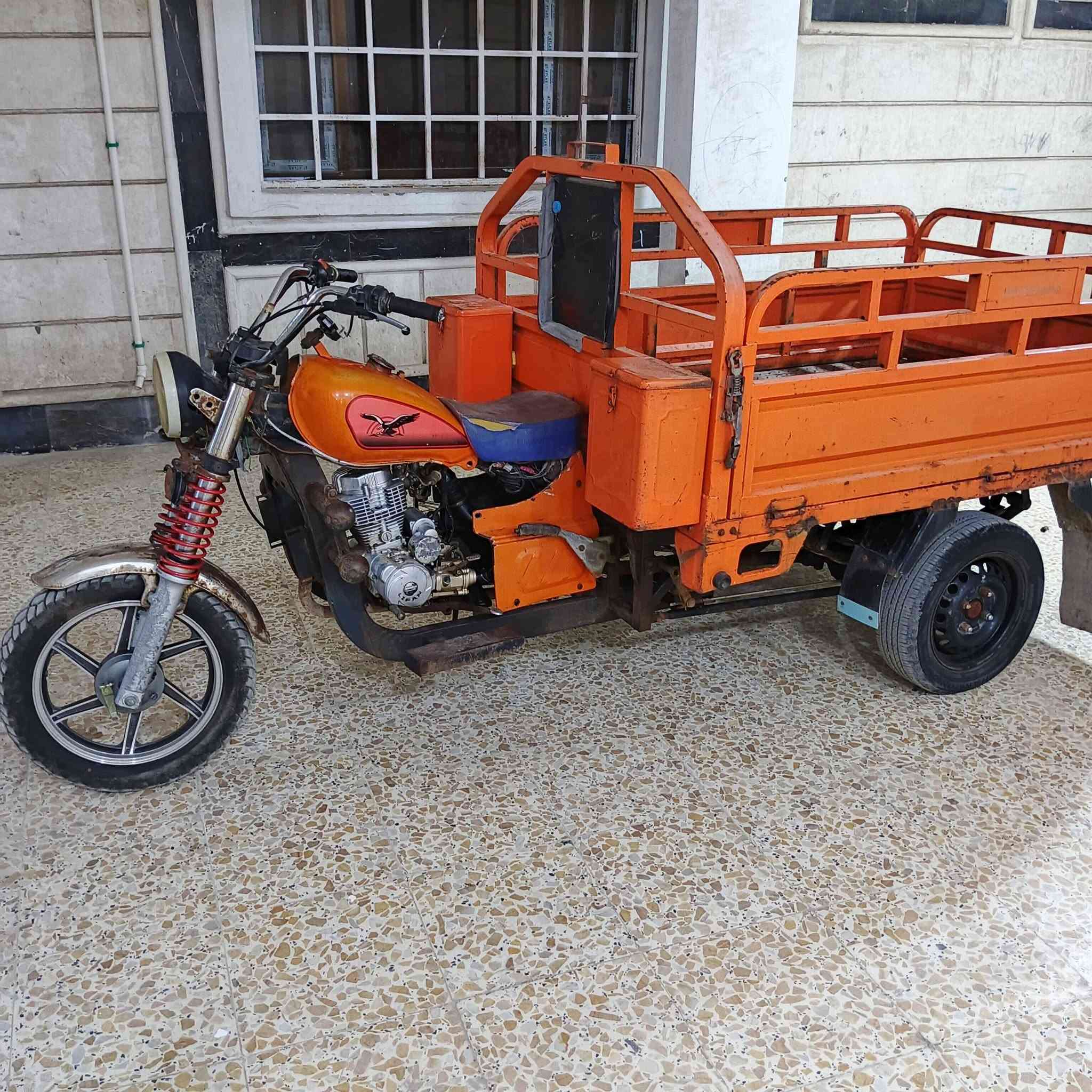 للبيع موديل 2020سكن بصره حيانيه ستفسار ***********بي واتساب
سعر 1200وبيه مجال
