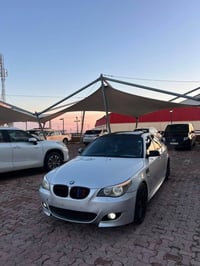 بي إم دبليو 525 • ٢٠٠٥ • باكيت M5