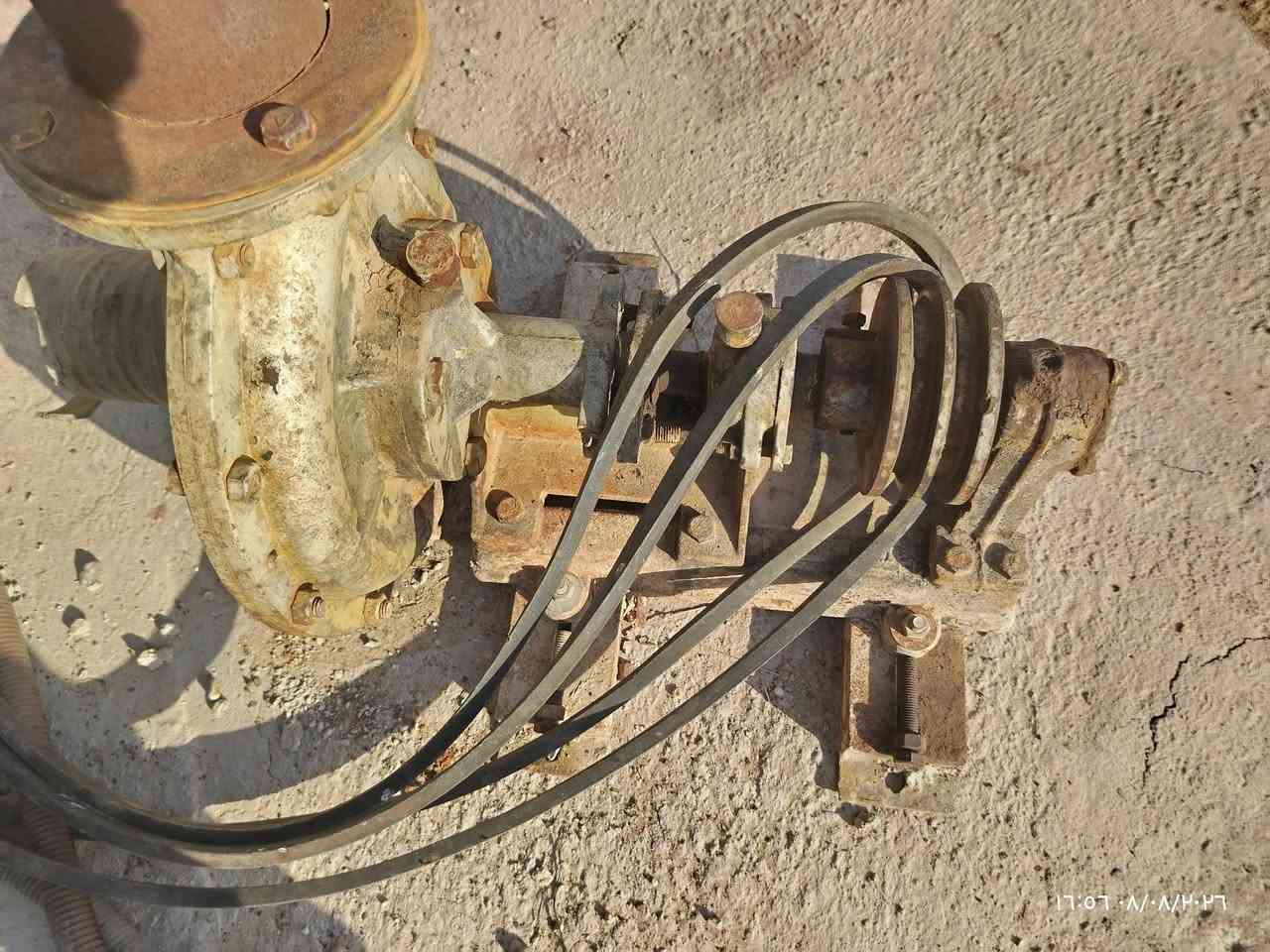 السلام عليكم مولده  6حصان لستر مع راس توليد 7.5 السعر 475هو شغال تنصب وتشغل ........ماطور 6حصان لستر مع خنزيره 4*4منصب السعر 475 تنصب وتشغل ،،،***********،،،وبيهن مجال بسيط المكان :الكفل
