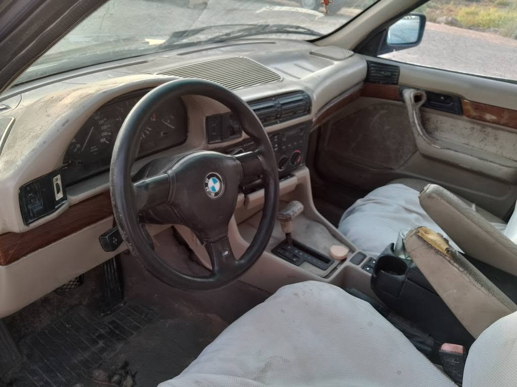 بي ام رقم بغداد بسمي مكينه وكير بلاد سياره جاهزه
السعر 34
مكاني ناصريه
*********** الشطره, ذي قار
