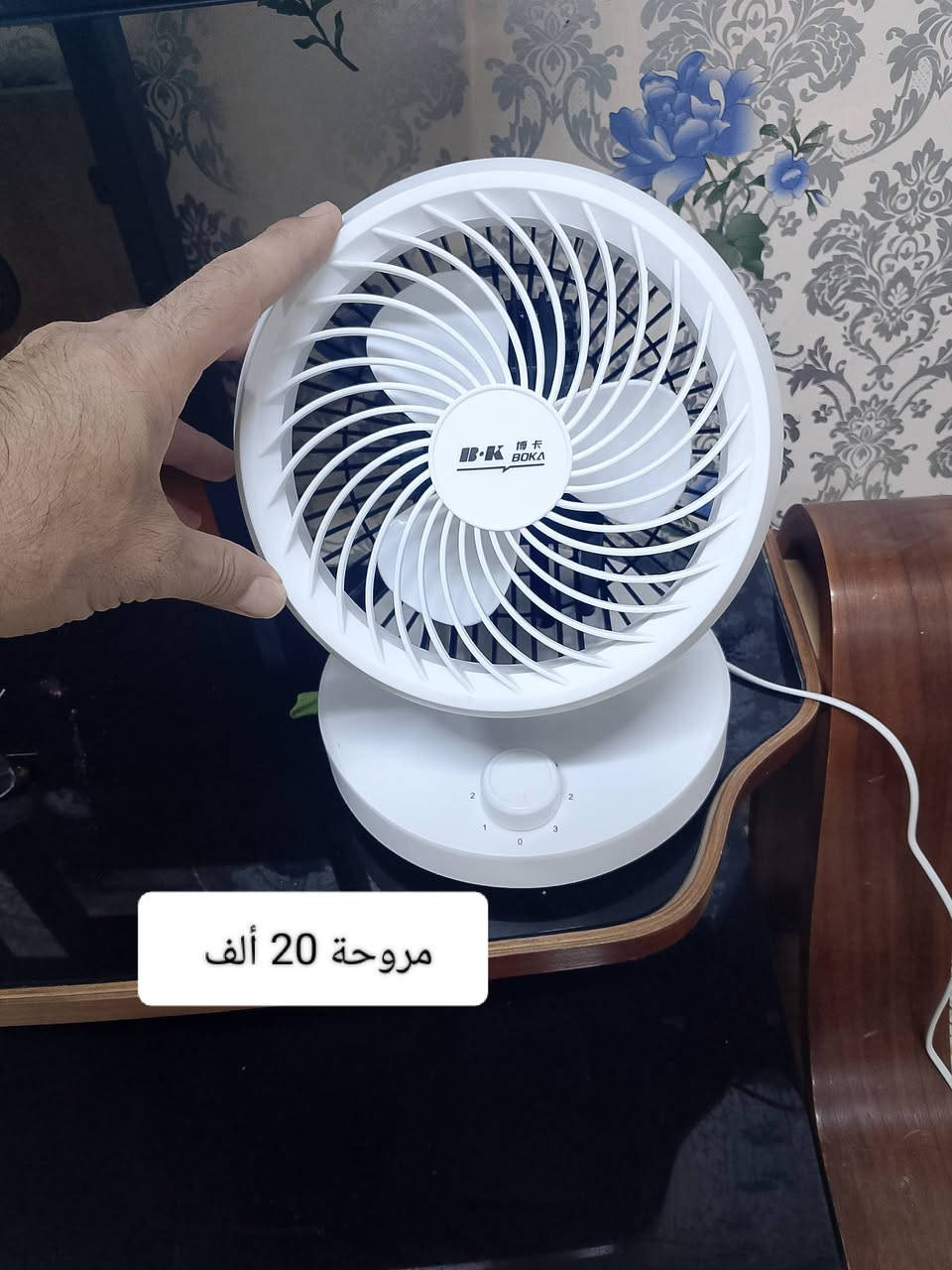 الاسعار بالصور
العنوان الرحمة الشارع العام ***********

نص مكتوب في الصور:
- سلة تركية
- 30 ألف
- شبكات جدار3 مع التعاليك 25 ألف
- زوج تكم حديد ثقيل 40 ألف
- مروحة 20 ألف
- معصارة برتقال
- 25 ألف
- طاحونه صناعية