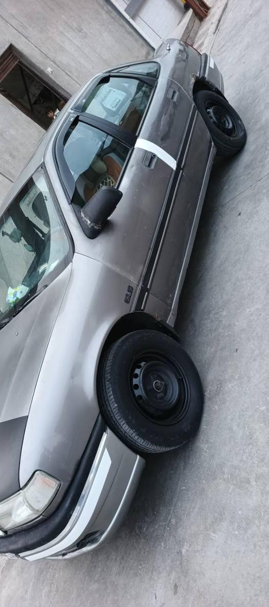 السلام عليكم
للبيع اوبل فكترا موديل 95 كير عادي دشبول نفخ سلايد روف شغال جام كهربائي جاهزه من كلشي رقم بغداد 
السعر 35$ وبيهه مجال  
للأستفسار اكثر اتصل 
***********
***********
