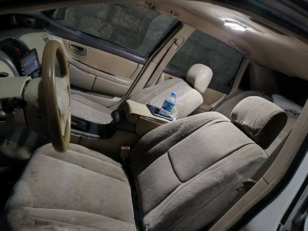 سلاوى خواتان لئ بيت 
ئةفةلؤن 2000
ئارمي سليماني
كير و مةكينة بةشةرت 
سةيارةكة عام بؤياغة
بؤ زنيارى زياتر بةيوةندى بكة
لةسليمانم 
سعر 43گةلاو مةعامةلةيةكي برايانة
*********** السليمانية, العراق
