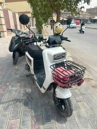 دراجة شحن A107 • سرعة ٦٥ كم/س • ٦ بطاريات ٣٢ أمبير