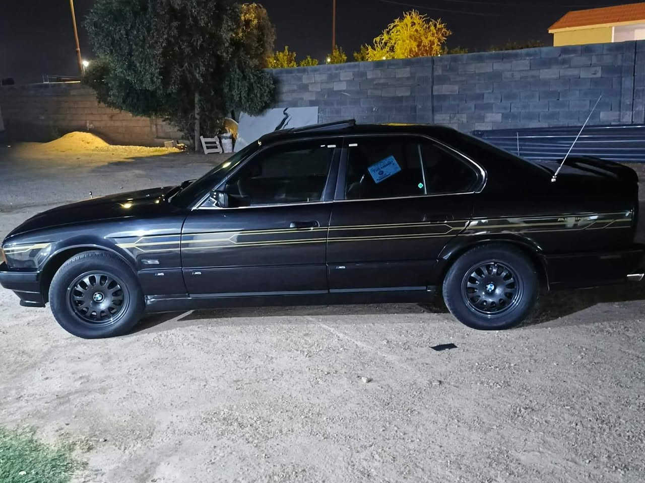 بي ام دبليو 535i • ١٩٩٠ • رقم بغداد