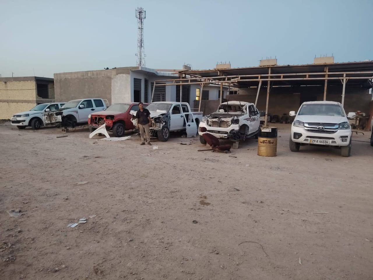 سلام عليكم من رخصت مدير الكروب
8كريتات عدي 2026مكفول ماشيه 900كيلو عدي 2025مضروبه بجم عدي 2019مكلوبه مناسبه 2024مكلوبه اليريد اصلحه اله تبديل قماره شركه مكفوله شرط 2013حمره مصبوغه عام ،اليريد غراض كريت اصليه جاي انحاول انخفض بلسعار  انشالله نلكه حل للسعار ورزق على الله ولعده سياره مضروبه كريت فقط يريد يبيع يريد اطي سياره مكفوله كريت فقط ,مكاني ديوانيه عفك،***********
