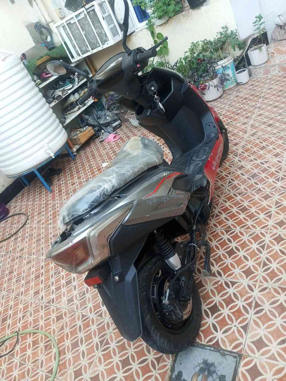 دراجة سكنس شحن مابيه اي نقص موديل 25  بطاريات كبار 6 على فحص. سعر 600 وبيه مجال مكاني ديالى بعقوبة التحرير ***********
