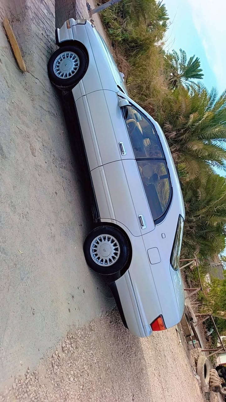 السلام عليكم كراون بطه منفصل موديل 1993كفاله من كص وعيب شرعي واصوليات فقط جاملغ خلفي صبغ والباقي كفاله رقم قادسيه سنويه لا 30تصقط شرط الاتحويل مكينه كير فول سعر 55 وبيهه مجال الاتصال ***********
