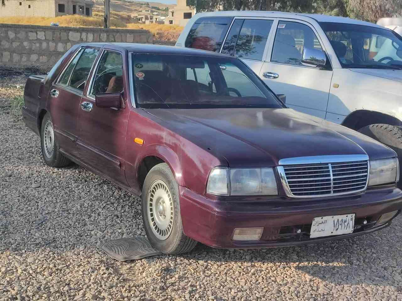 نيسان سدريك موديل 2002. 
گيرو مه كينه به شه رت. 
سياره كه سبوغ عامه. 
ئارم پلاستيك. .  
براؤه ي به شه رت.  نرخي18$
*********** كويسينجاك, أربيل
