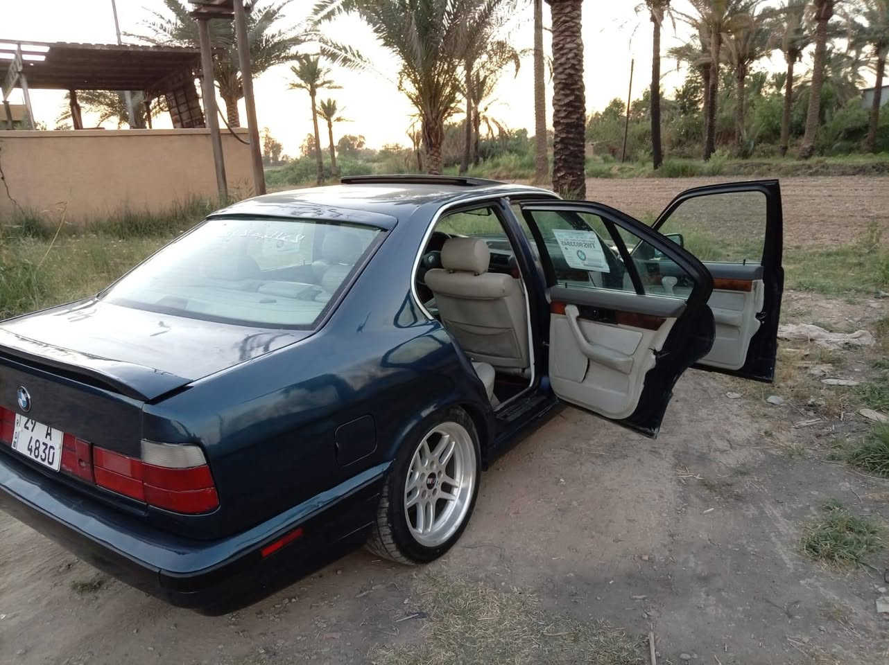 البيع ماشيه ٢١٠ موديل ٩٢ *********** $$60
