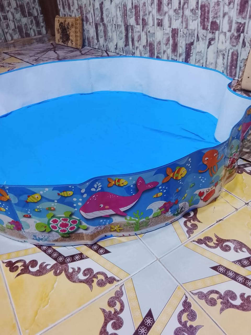 مسبح اطفال جديد استخدام سبوع فقط ***********
