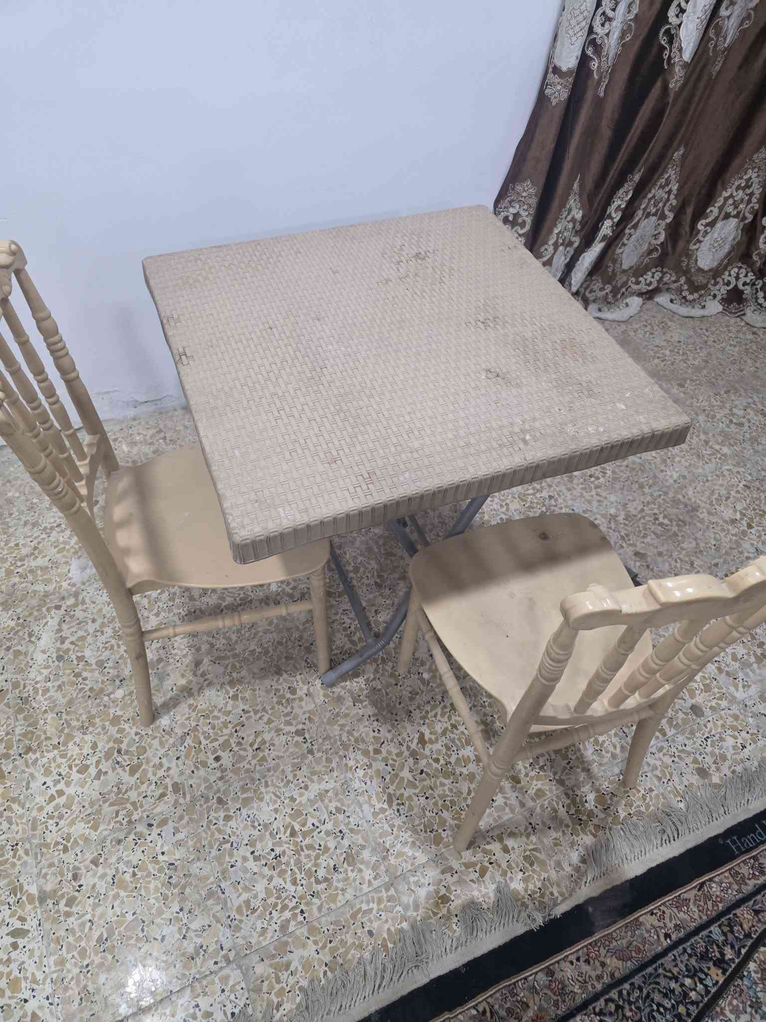 سجادة • للبيع • الورده