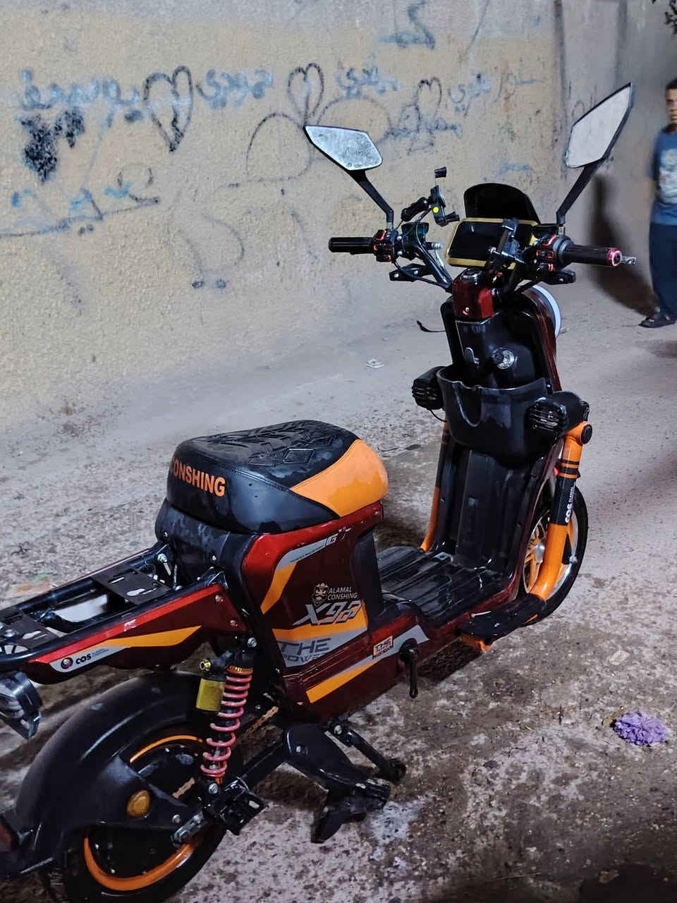 X900 • دراجه شحن • باتريات