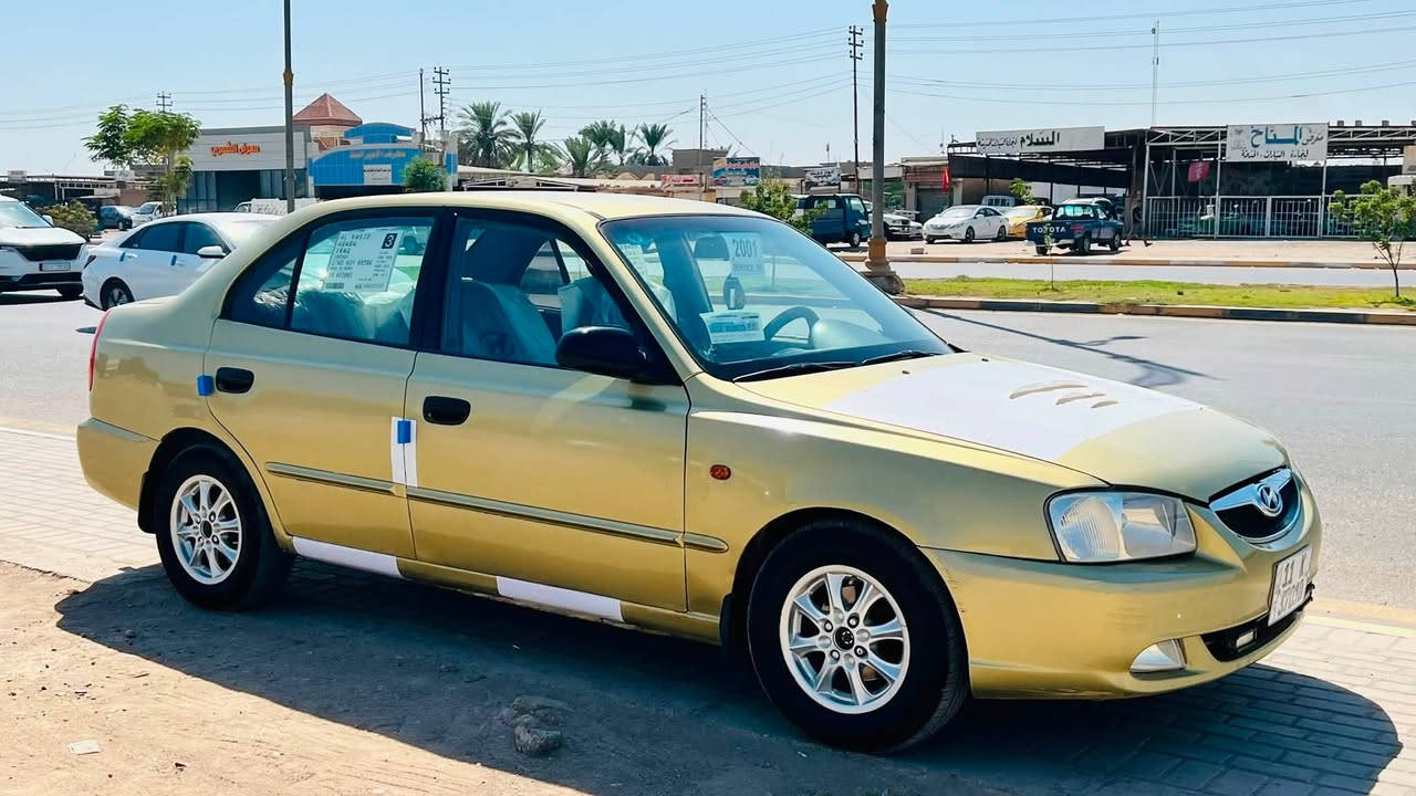 السلام عليكم اكسنت 2001للبيع السياره  رقم بغداد انكليزي تحويل ثاني يوم جاهزه على اخر حبايه مكينه كيرحداديه خير من الله كير اوتماتيك كهربائيات كلها شغاله تاخذها الف مذب عليها تبريد ويا السويج  السياره مصبوغه عام بدون حادث
المكان واسط الصويره
السعر 48وبيها مجال بسيط
للاستفسار***********
***********
