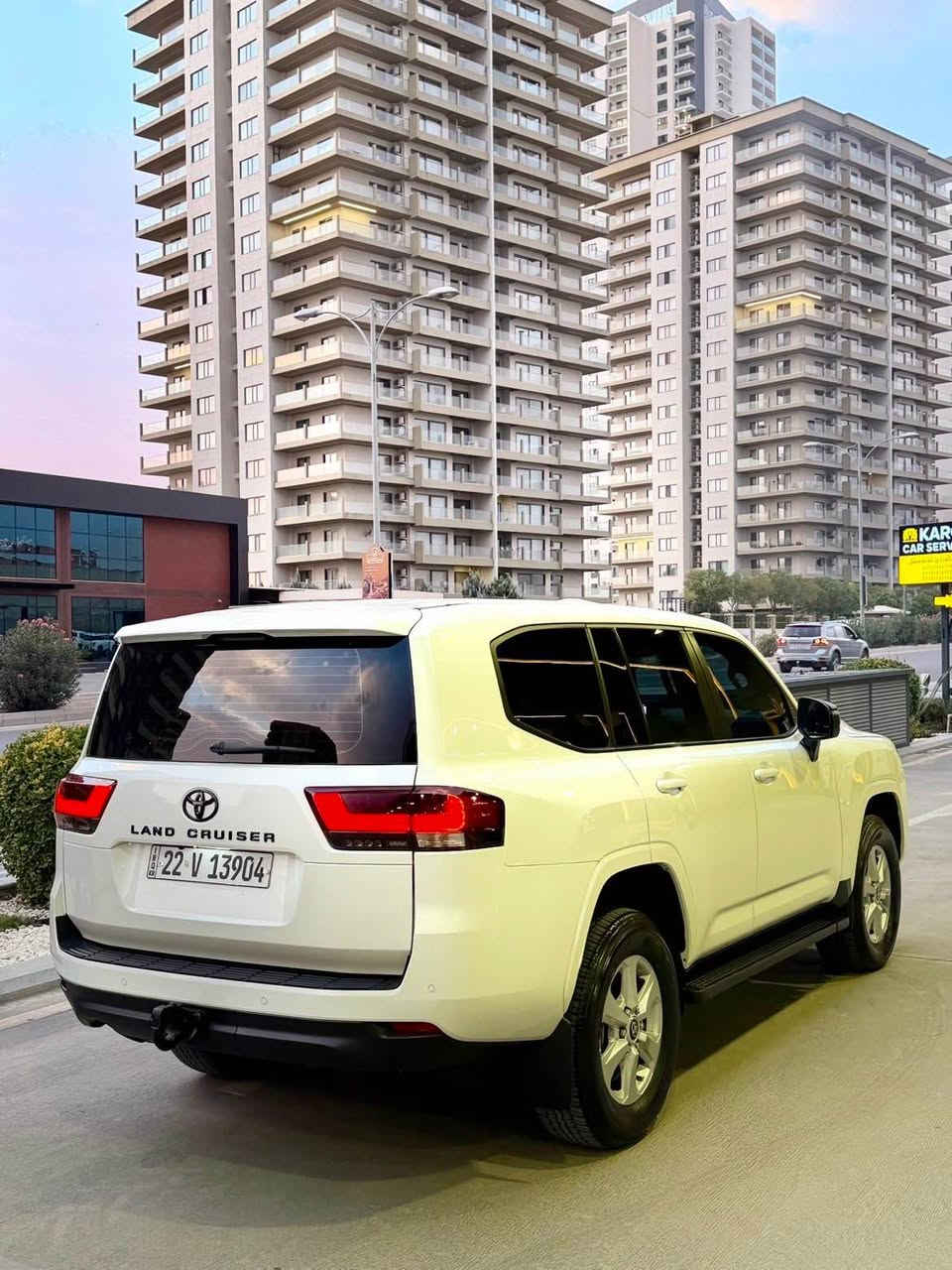 Landcruiser 2024 GX
١٤ هەزار کم  ڕۆیشتووە
بێ بۆیاخ و بێ سارد لۆک لۆک
*********** السليمانية, العراق
