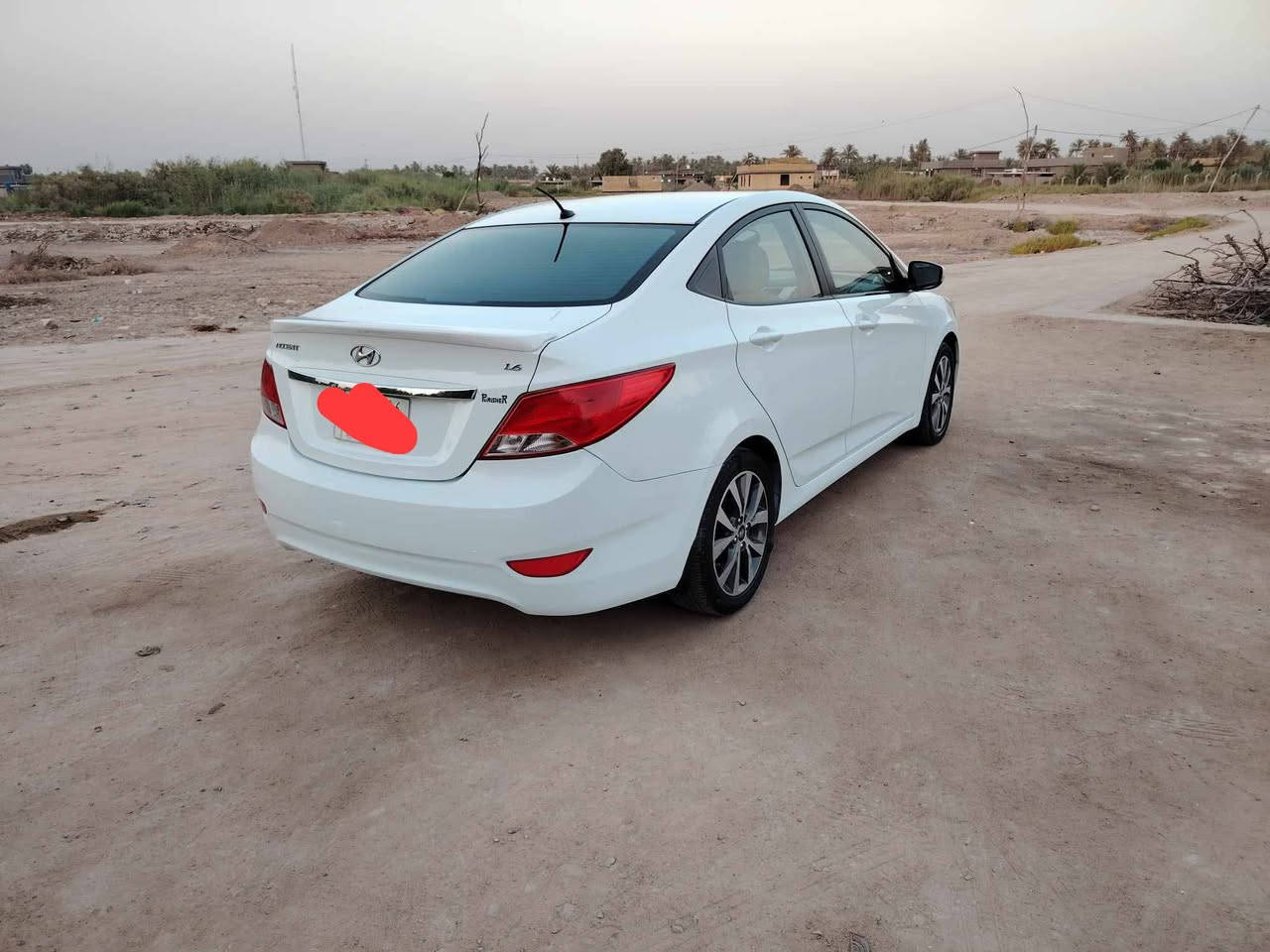 اكسنت 2014 خليجي بيه كرت فقط بلدور جملغ امامي شبر محرك كير تبريد حداديه كفالة سعر 97وبيه مجال قليل
***********
