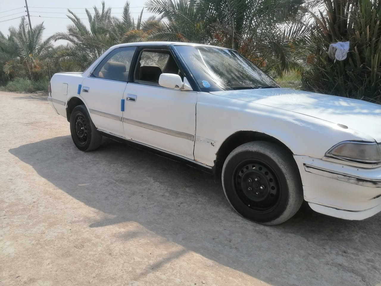 سلام عليكم للبيع مارك 1991 سياره مكينه كير حداديه تخم تيرات كهربائيات كله شغاله سياره حلوه ونضيفه مال جناي وشري بيه خير ويدلل مروس ترهم العنوان ناصريه قضاء الاصلاح سعر 25 وبيه مجال @ *********** @
