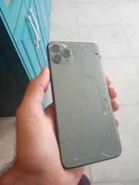 ايفون 11 برو ماكس • ٢٥٦ • بطارية ٧٢