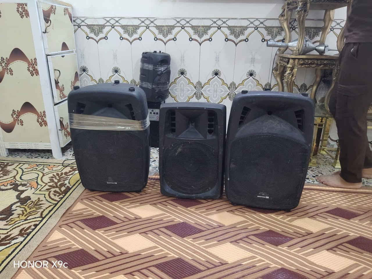 سلام عليكم خدام الحسين
سماعات للبيع

سماعات دب زوج 

زوج سماعات يوك جنك زوج 

السعر خاص 

تواصل مع الارقام التاليه 

‏‪***********‬‏

***********
