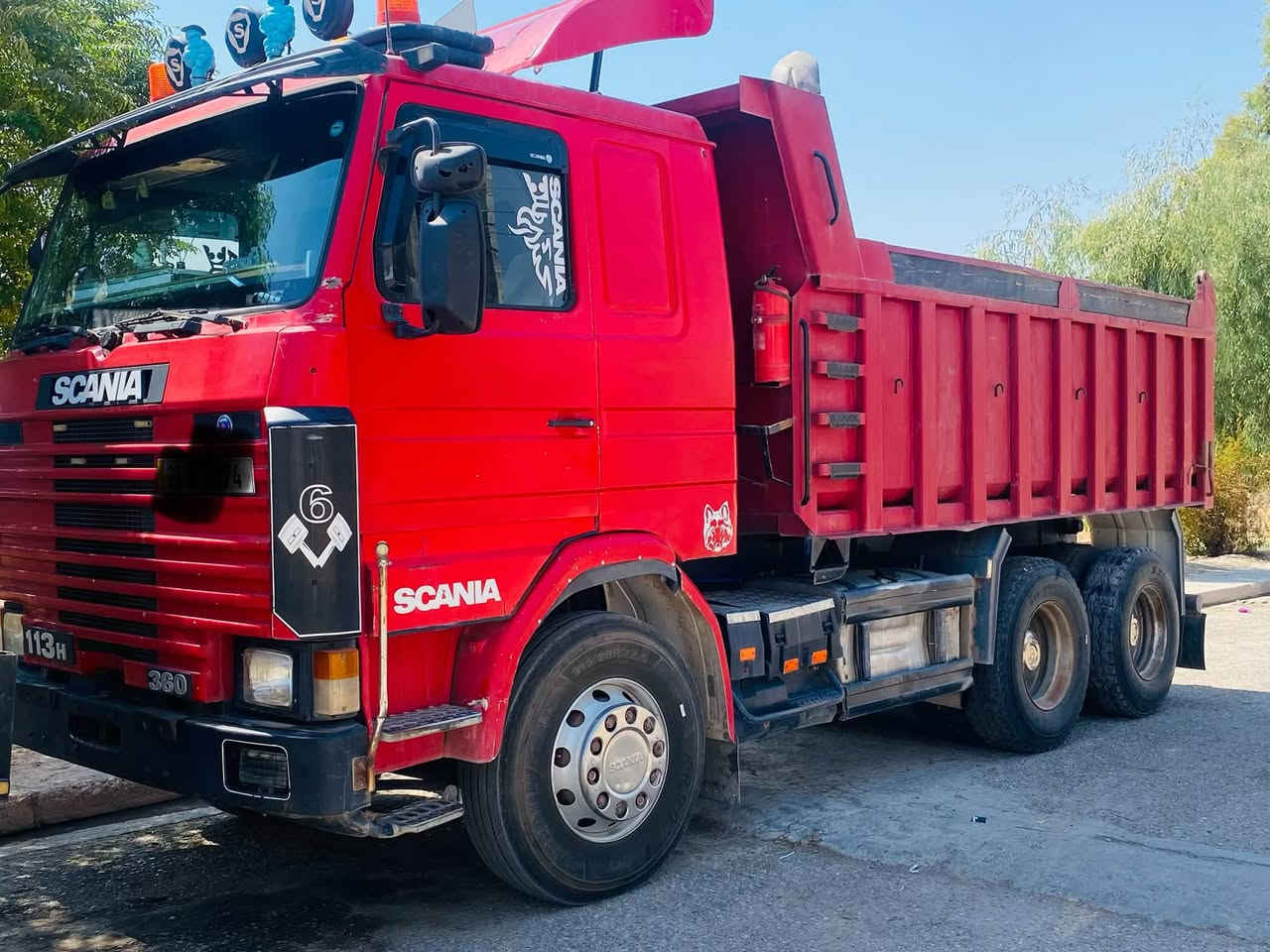 قلاب سكانيا 113 للبيع موديل 95 رقم اربيل لا نفخ ولاصرف  شرط محرك كير تايرات جديد حصة كاز بيها رقم التلفون ***********سنوية إلى 2029
