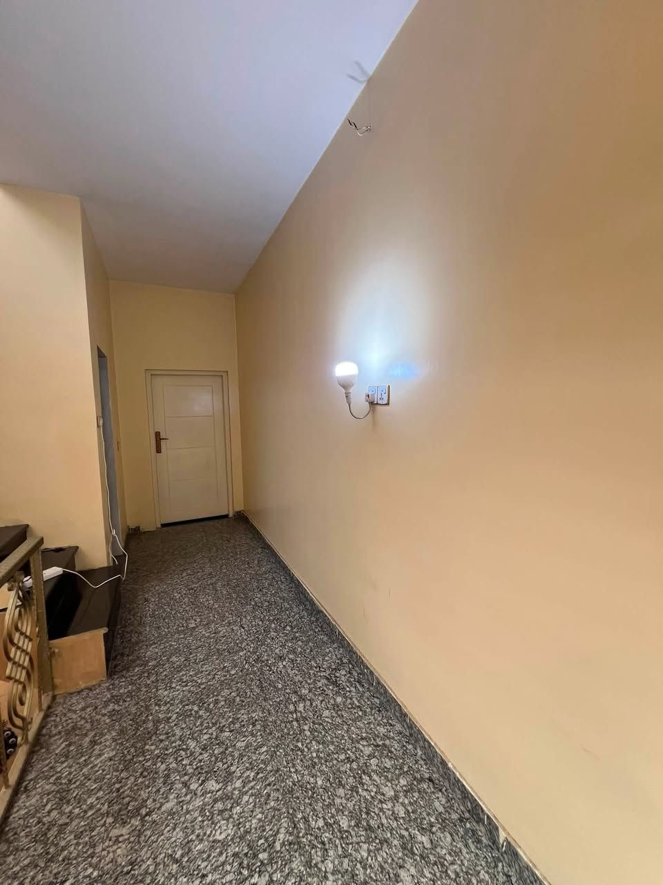 بيت المساحة ١٠٠ متر للبيع ( طابو ملك صرف )
بيت المساحة ١٠٠ متر للبيع ( طابو ملك صرف ) النزال (٥*٢٠)

العنوان البلديات ٩ نيسان ال UN المربع الذهبي 

للتواصل والاستفسار عبر الرقم : ***********
