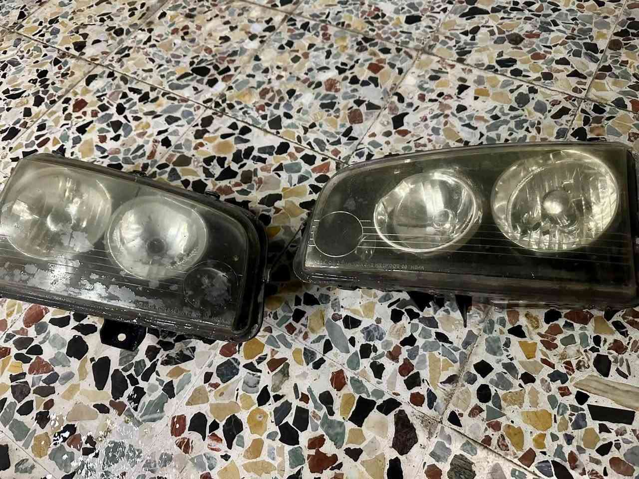زوج لايت امامي • جارجر • ٢٠١٠