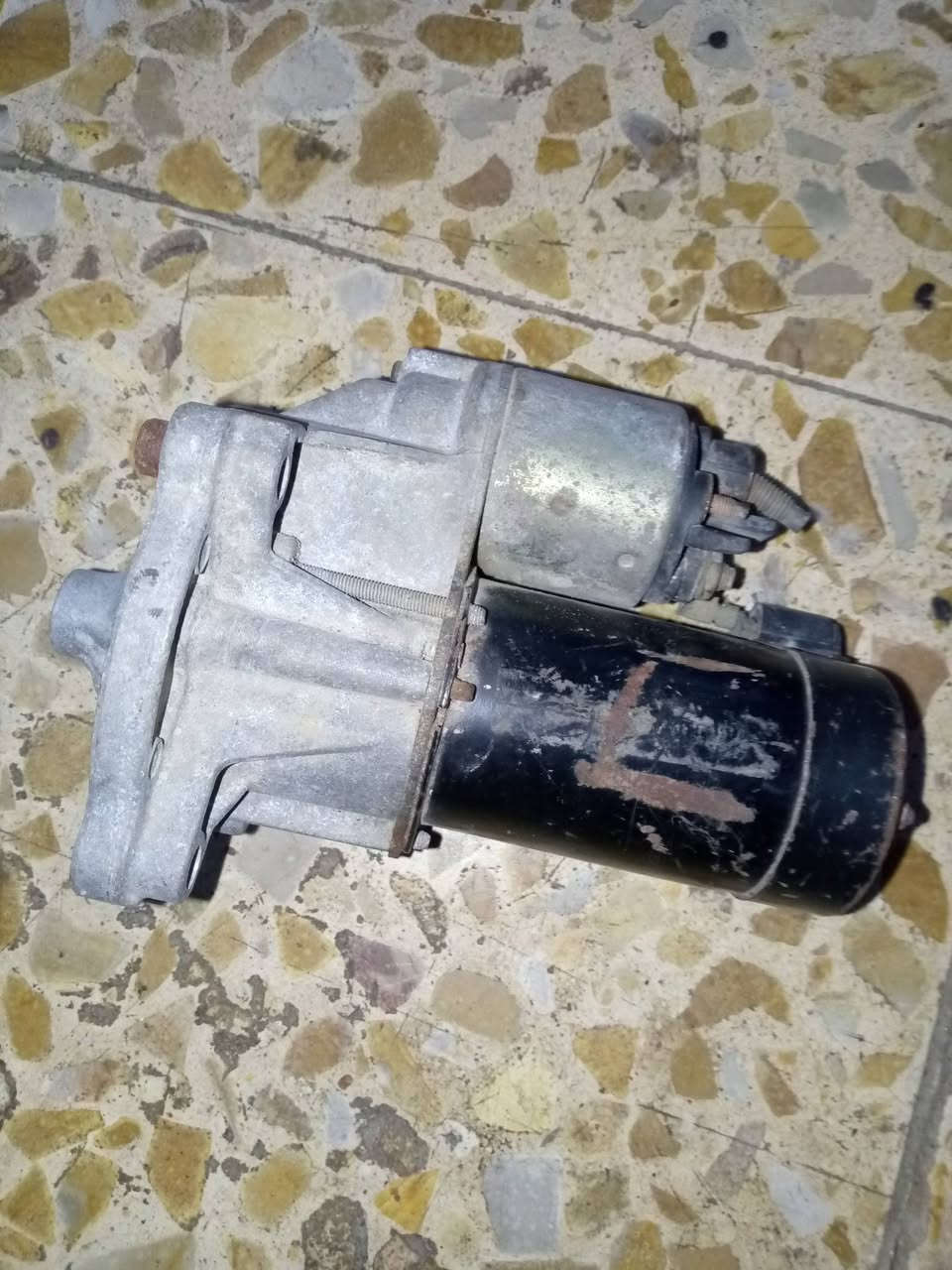 السلام عليكم 
ادوات بيجو فرنسي ٣٠٦
أبيع شلع سعرهن مناسب جدا 
مكاني بغداد العبيدي 
***********
