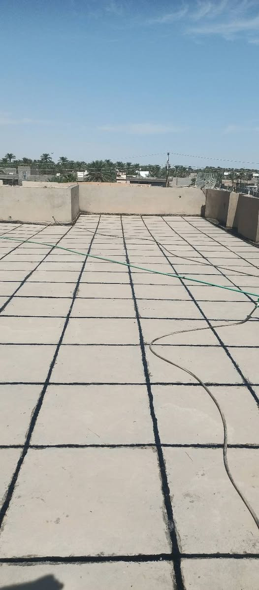 تم اعاده ماستك لقديم بيت الاستاذ بشار في  منطقة الصوفيه   تم تنضيف وغسل. السطح  بصوره جيدة مستمرين بل اعاده ماستك وتطبيك شتايكر اي مشكله عندك بل سطح تفضل خاص او تصل عل رقم *********** يوجد واتساب

نص مكتوب في الصور:
- بعد العمل
- قبل لعمل