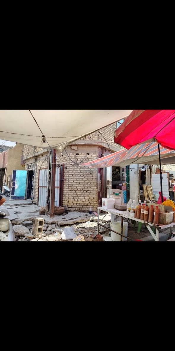 محل ركن للبيع سر قفلية +مساحة ضمن المحل في الشعب شارع الصحة سوق الصبح مدخل جامع قباء للاستفسار التواصل على الرقم واتساب واتصال فقط(***********)

