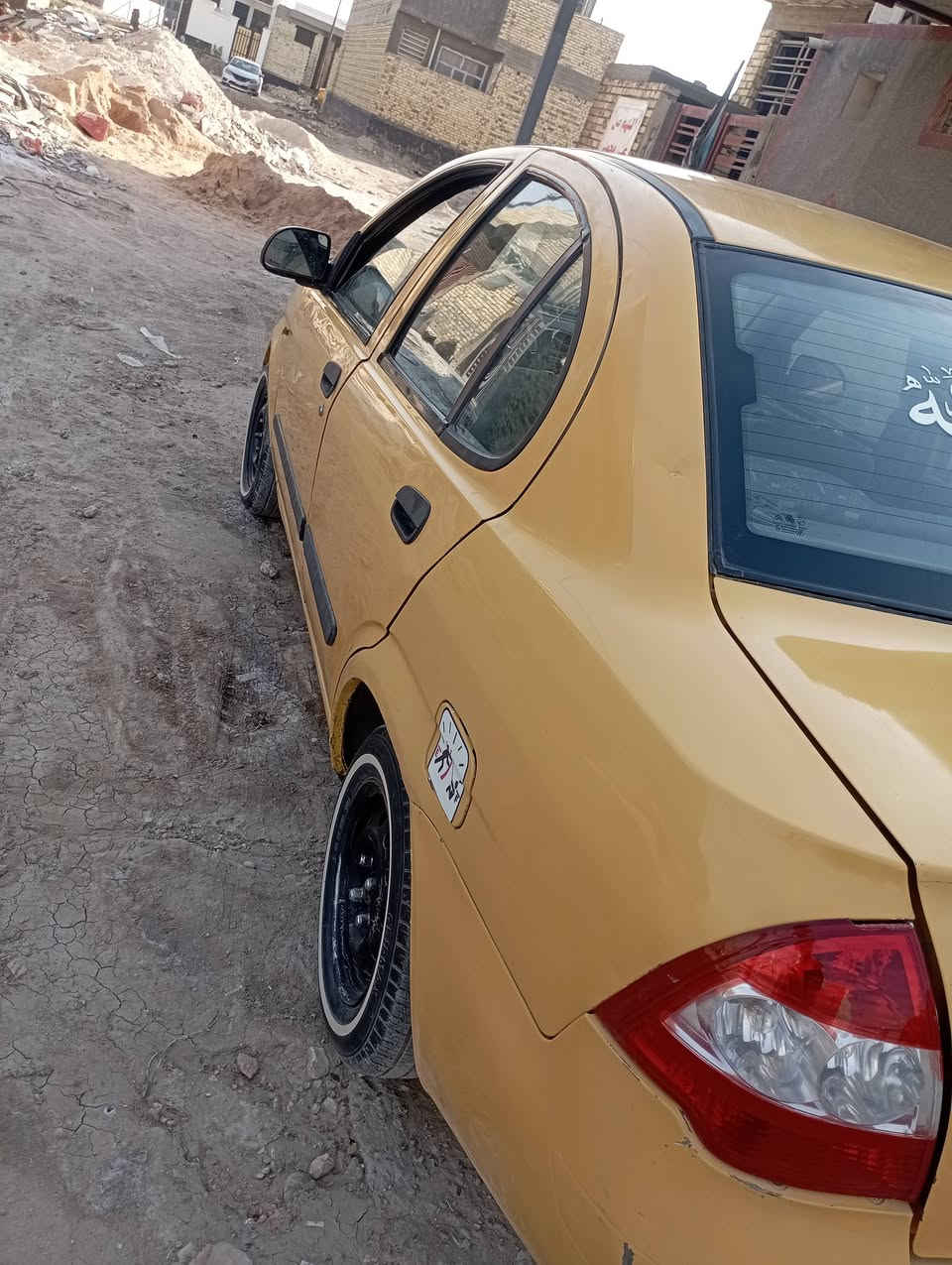 طيبه موديل ١٥ جديده سياره مال بيت عبري ماشايله جاهزه عله اخر حبايه. سعره ٣٧ وبيه مجال مكاني حله رقم بغداد نكليزي 
***********
