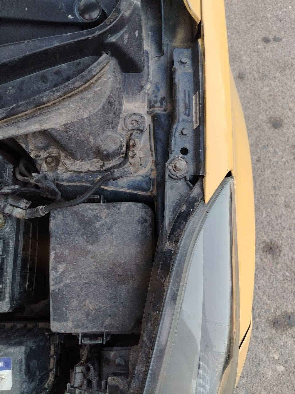 السلام عليكم الانتره 14 وارد امريكا حادثة من امريكا بس بداية جاملق و بالعراق جاملق ايمن وباب خلفي سكن 
***********
