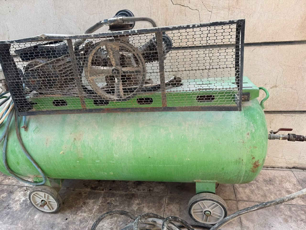 كمبريسور • دريل