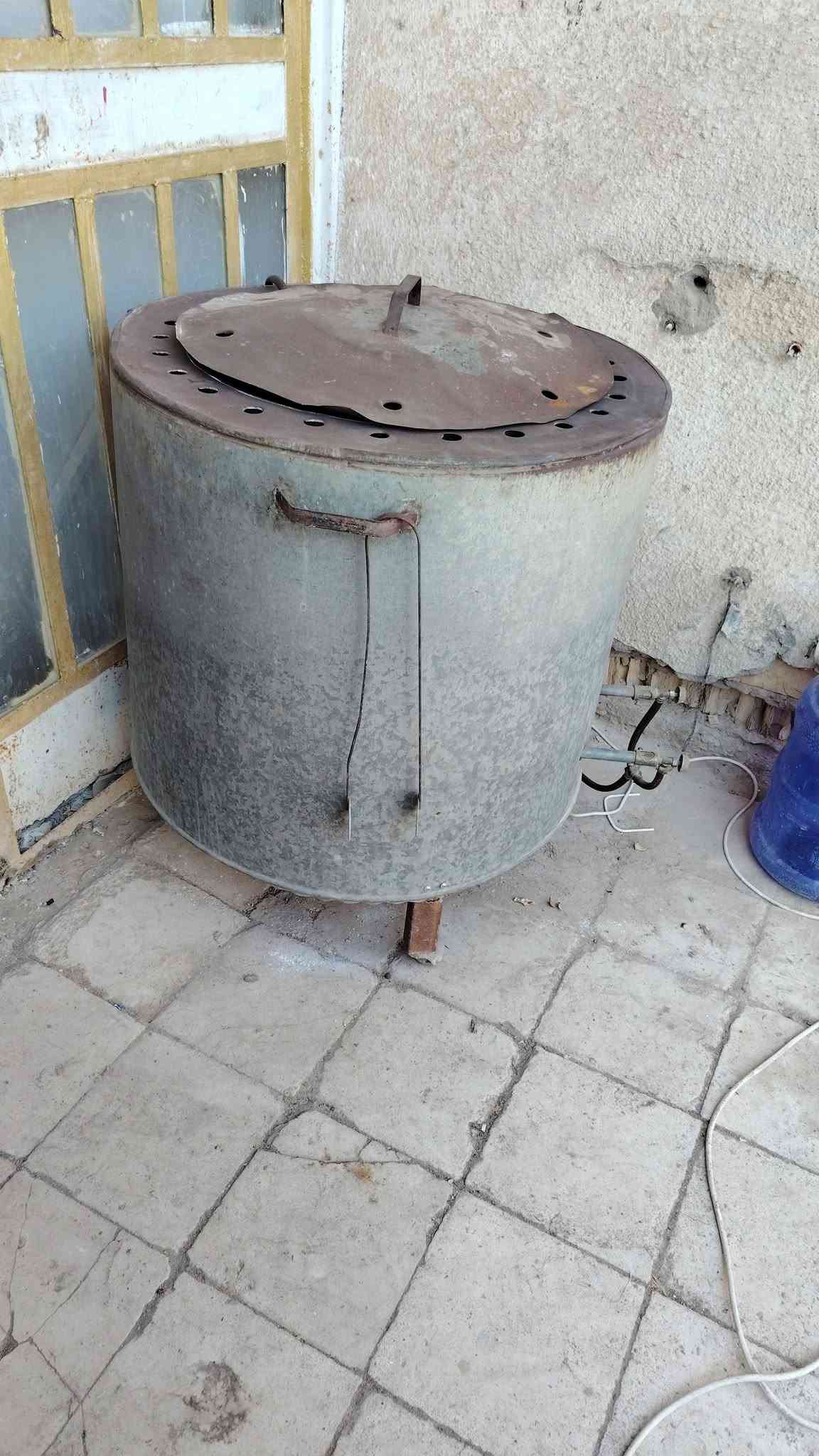 سلام عليكم غراض نضيفه لبيع كلمن او سعره فرشات او ماعين رقم ***********
