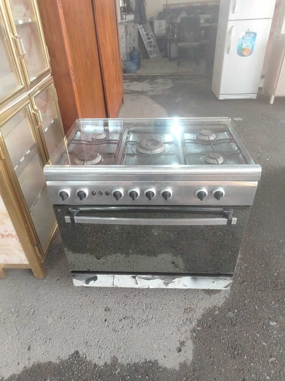 اسئل واجاوبك اكو جديد واكو مستخدم المكان بغداد الجديدة هذا رقمي ابو علي *********** بي جميع برامج

نص مكتوب في الصور:
- هذا رقم ابو علي *********** بي جميع برامج النت