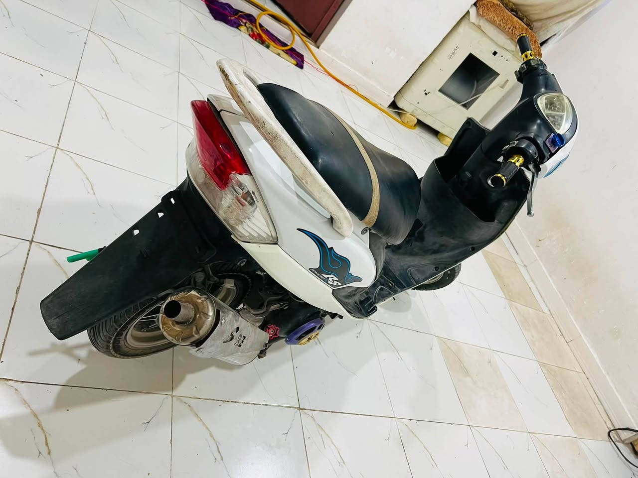 ماكس عدله للبيع دراجه جديده كلشي شغال وبيها تزويد خارجي وياله نجمه ودبلات وصالنصه وقبق  فلاوين ويدات بريك مكاني سماوه أم العصافير  ‪ ***********‬
