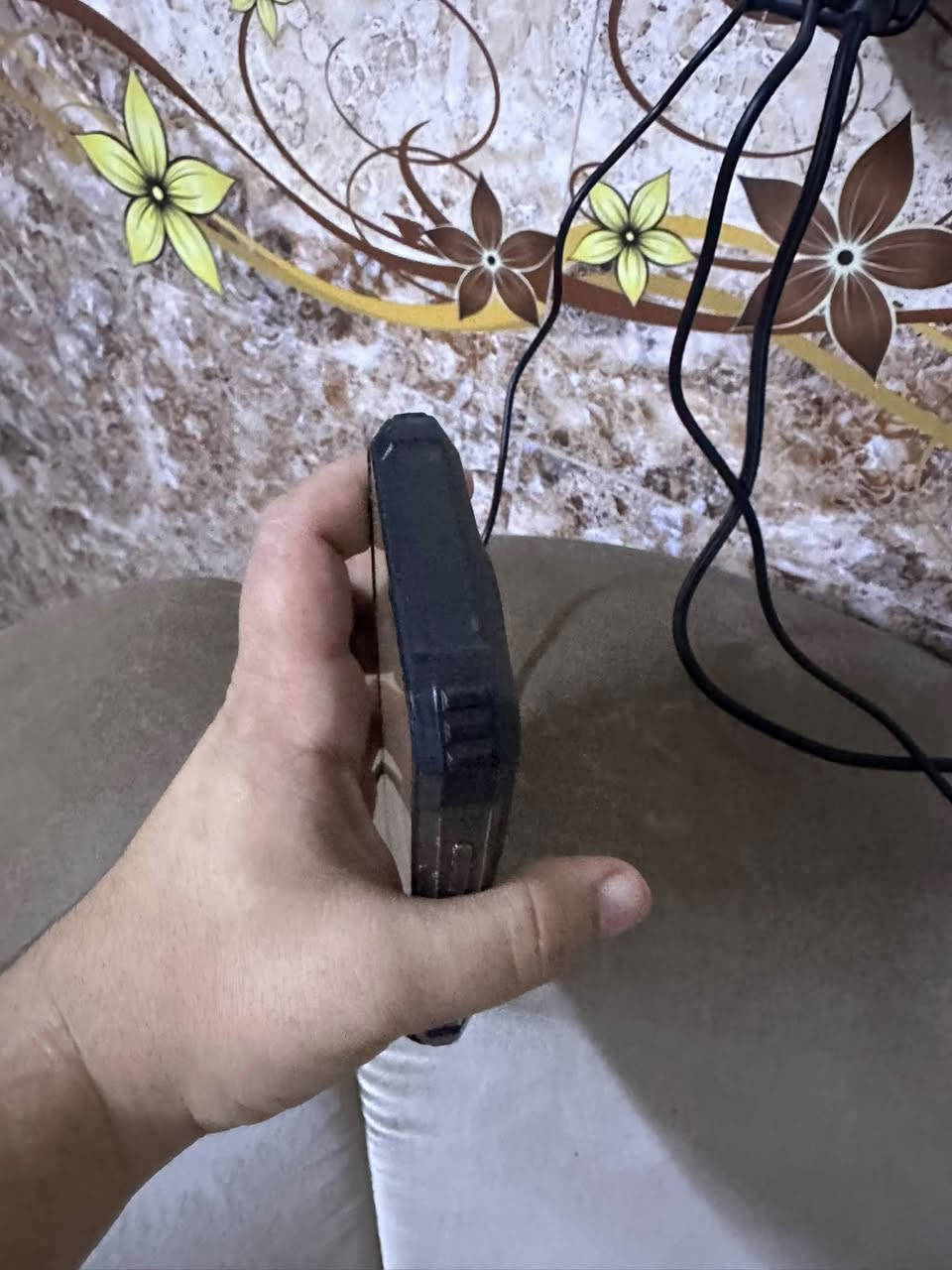 مدرع • بطارية ١٣٠٠٠ • مايشحن