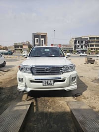 لاندكروزر • ٢٠١٠ • كفاله عامه