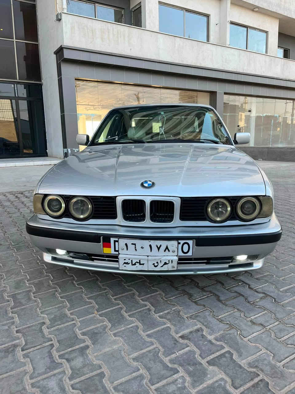 سلام عليكم بيم موديل 93 حجم 525ia كبس بيلاد اوتماتيك سياره مال بيت جاهزه مابيها دينار مصرف موصفات سياره فول فول بس مو سلايد موصفات سياره اربع جام كهربائي دبل جكمجه اوتماتيك تبريد ثلج ❄️ ويه سويج برده خلفيه بلادي دواخل ابيضّ بلادي جلد بدون أي شخطه أو شك قفل مركزي كهربائيات كامل مكمل لايتات عالي ناصي زينون اصلي صبغ عام جماليه فرن دعاميات دوستات M سماعات 🔊 سستم فول سياره بدون ضرر رقم سليمانيه سنويه جديد وبيها بطاقه بانزين شرط تحويل تاني يوم تايرات وياله جديد خليه بلادي للبيع مكاني كركوك سعر 63 وبيها مجال للشراي ملاحضه عليها غرامه 4 أوراق ينزل من سعر تحياتي ***********
