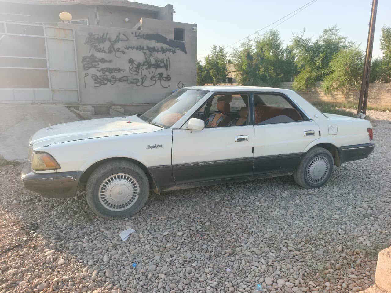 هارتوب موديل 91رقم ديالى صاحبه مشي معامله مكمل كامل باقي على ستلام سنويه ولوحات هزة وبراد جديد يعني كامله سعر 28مكان داقوق (مكلف بنشر سيارة موليه)
***********
