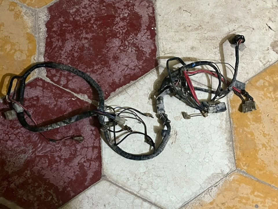 سلام عليكم ضفيره بلاد بعشره وصالنصه بسبعه قفل مكاني دوانيه رقمي الخط ***********
