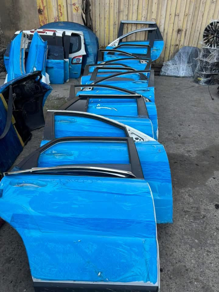 يوجد لدينا جميع قطع غيار سورنتو 2014 
شركة ماهر الحجار 
يوجد توصيل لجميع محافظات العراق 🚚 
للتواصل: ***********….. ‭***********‬
