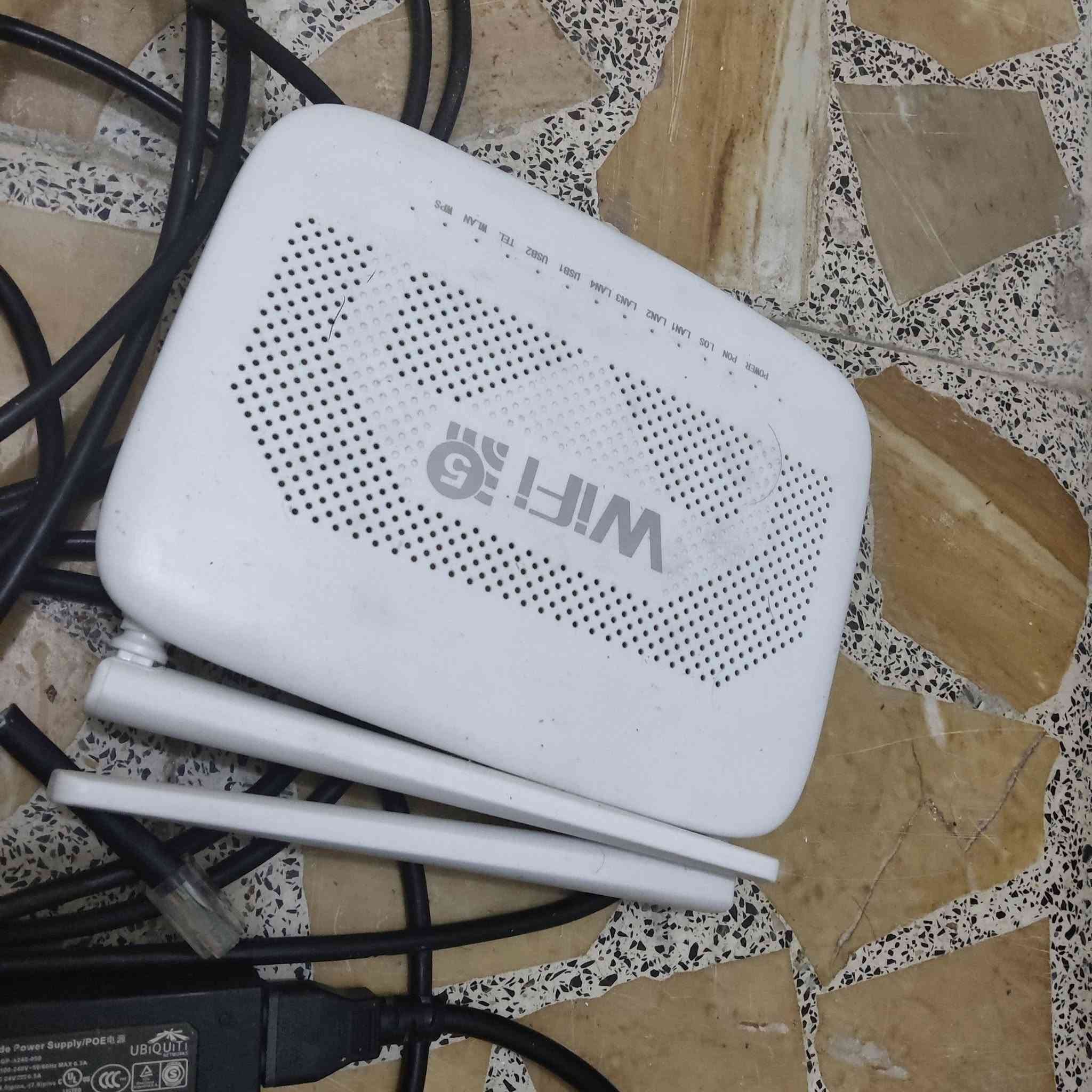 انترنيت ثنين للبيع وياهم واير واكو ستلايت مشفر ابو الاشتراك كلهم ب 75 واكو بيع مفرد مستعملات قليل الله شاهد البصرة القبلة ***********
