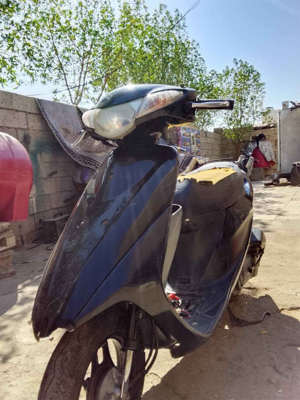 دراجه كفاله عامه سلف هندر كله شغال ما ملعوب بيه ولا مفتوح بيها برضي واحد السعر 225 وبيها مجال***********
