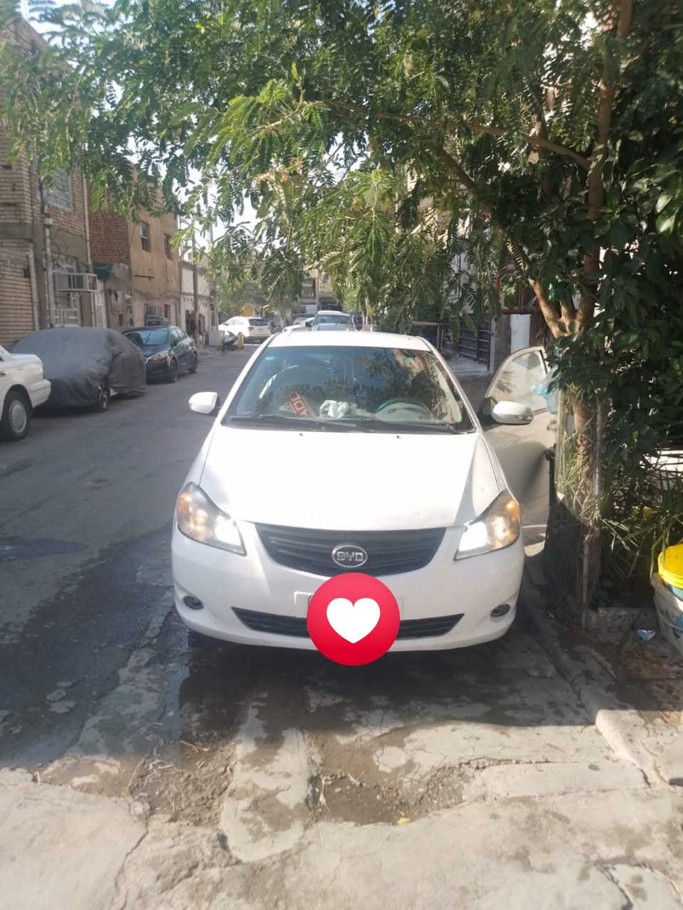 سياره BYD مديل 2013 بغداد
السلام عليكم سياره BYD 2013 بيها بس جاملغ الايسر مبدل 
الجاملغ الخلفي معدل ؏ البارد مطخوخه خفيف 
ومكفوله من كلشي

للاستفسار / خاص او الاتصال ؏ 
ابو سالي ***********
