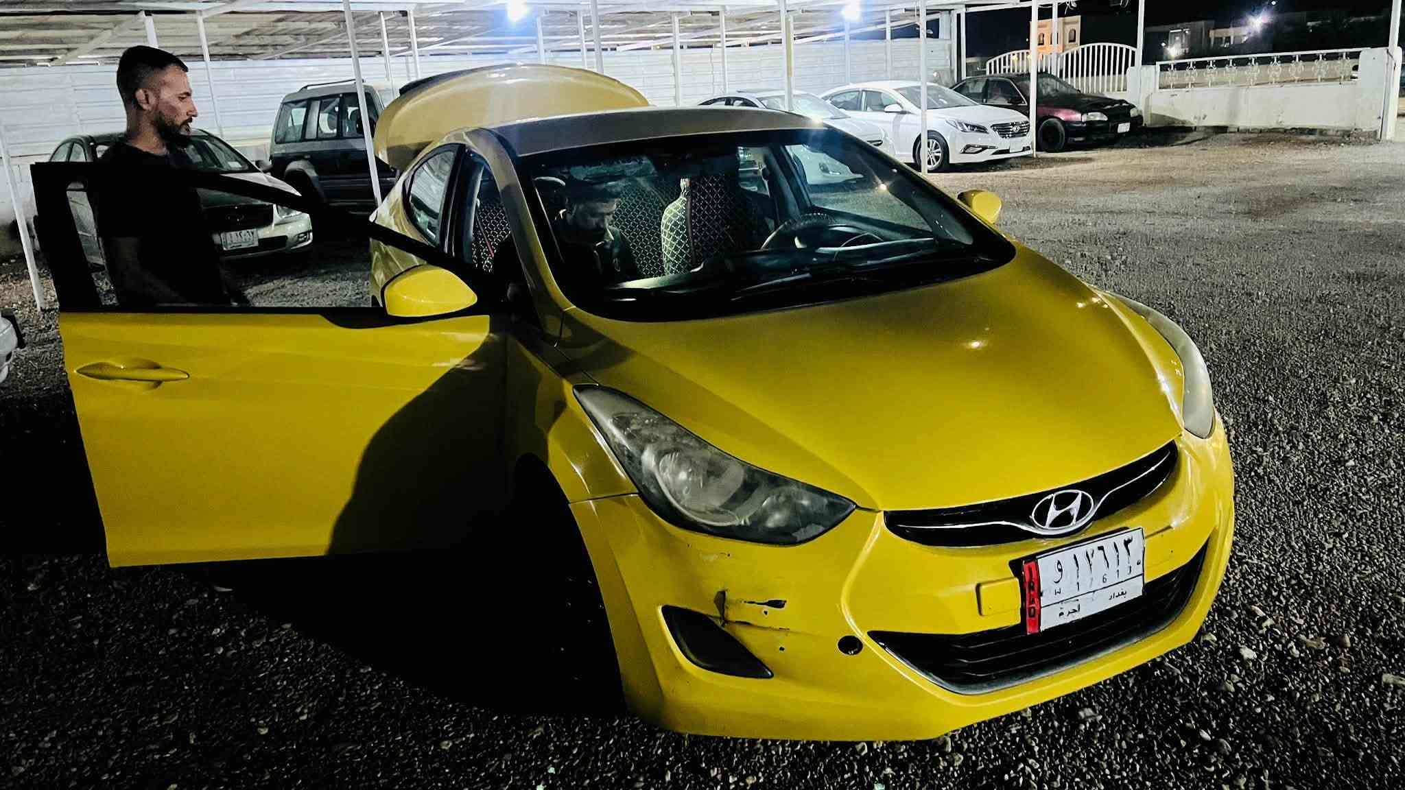 السلام عليكم
النترا موديل 12 وارد امريكي 
حجم المكينة 1600
مسويلها ادامة كاملة حت التايرات جديد شديتهن قبل 4 ايام
رقم السيارة انگليزي الجديد وسنوية جديدة قبل شهرين جددتهن السيارة جاهزة مناقصها شي
السيارة بأسمي مصفرة غرامات و هيئة
العنوان : - الرمادي
سعرها 89 قفل وماكو هيج سعر 
***********
